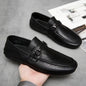Breathable men's casual shoes in spring and summer leisure trend retro horse-bit buckle bean shoes fashion set foot pedal.