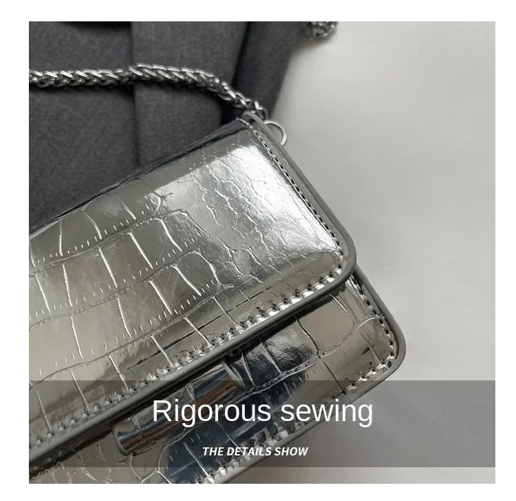 This Year's Popular Super Popular Small Bag 2024 Summer Popular Versatile Chain Messenger Bag Fashion Mini Square Sling Bag
