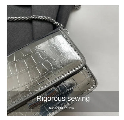This Year's Popular Super Popular Small Bag 2024 Summer Popular Versatile Chain Messenger Bag Fashion Mini Square Sling Bag