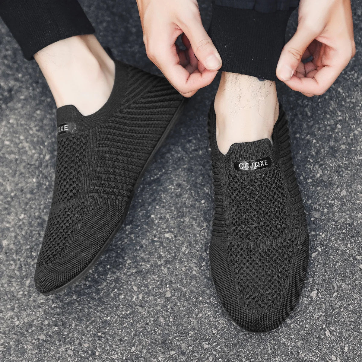 Spring and Summer Men's Loafers One-Piece Lazy Sneakers for Comfort and Convenience