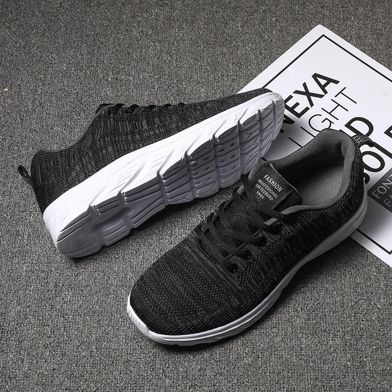 MAEDEF 2024 Running Shoes Men Sneakers Fashion Lightweight Trainers Breathable Walking Shoe Outdoor Comfortable Athletic for Men