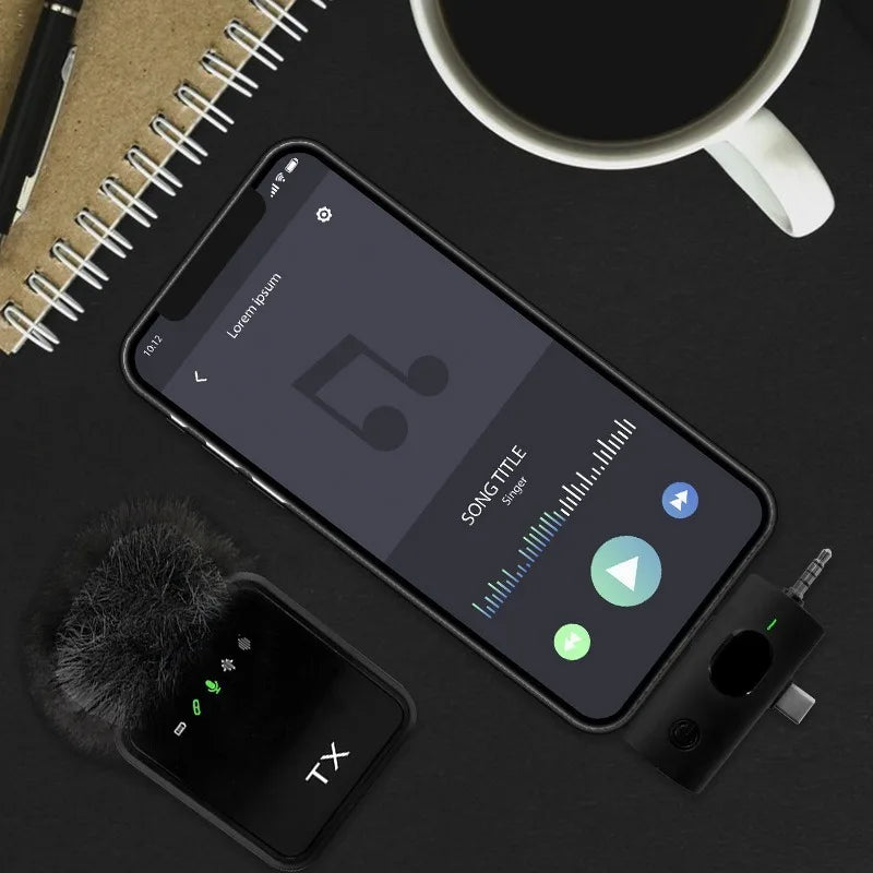 F11-2 lavalier microphone portable outdoor live broadcast three in one microphone F15 2-in-1 receiver lavalier microphone