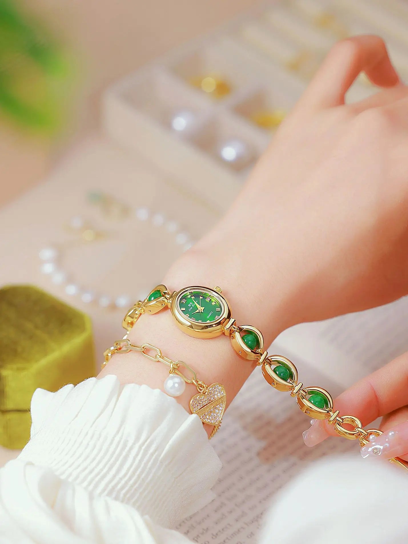 UTHAI Women's Watch Brand Japanese Style Light Luxury Simple Pearl Bracelet Jewelry Waterproof Female Fashion Clock Watches Gift