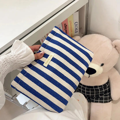 Women's Striped Beach Clutch Bag Versatile Small Woven Crochet Handbags Purses Knitting Dumpling Clutch Casual Bag
